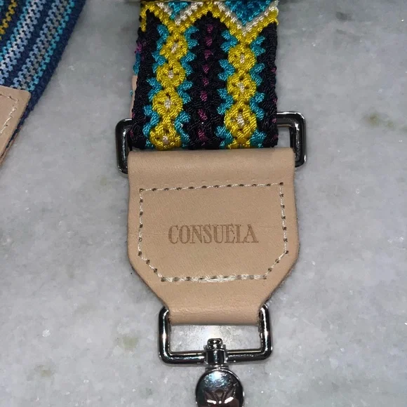 Consuela Blueberry wide woven shoulder strap trimmed in natural leather. - Picture 5 of 6